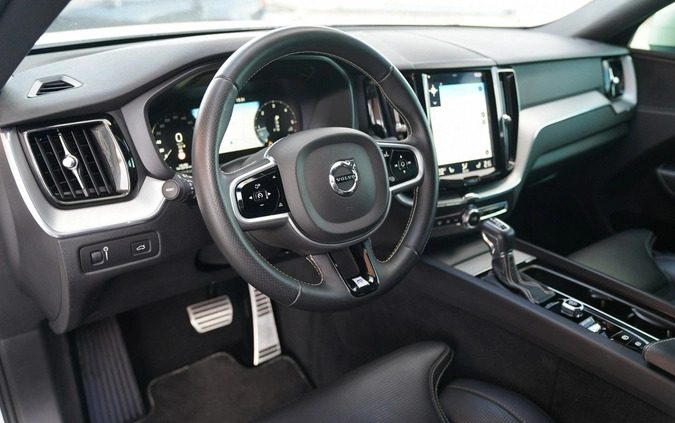 Volvo XC 60 cena 134699 przebieg: 138791, rok produkcji 2019 z Otmuchów małe 596